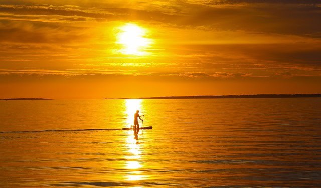 Sunset Paddleboard Trip