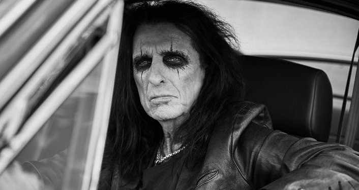 Alice Cooper Performing at The Amp