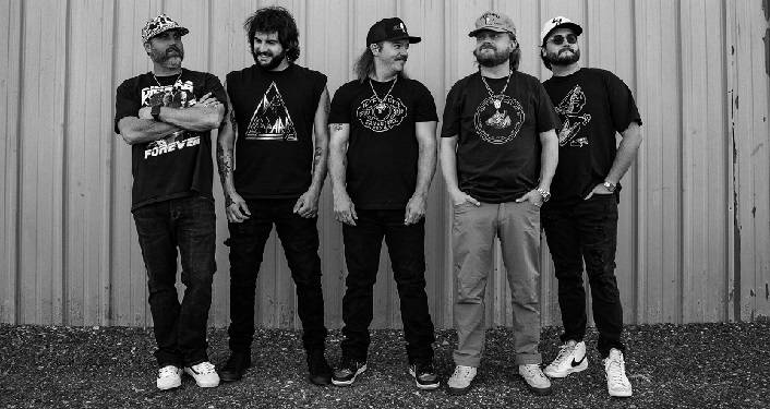 Treaty Oak Revival at The Amp