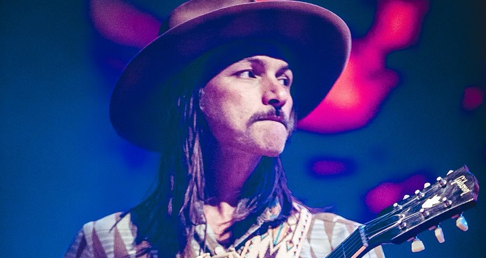 Duane Betts at PV Concert Hall